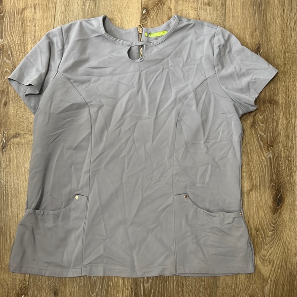 Light grey scrub top